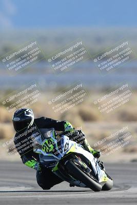 media/Dec-07-2025-CVMA (Sun) [[3e7d2de5dc]]/Race 15-Amateur Formula Open/